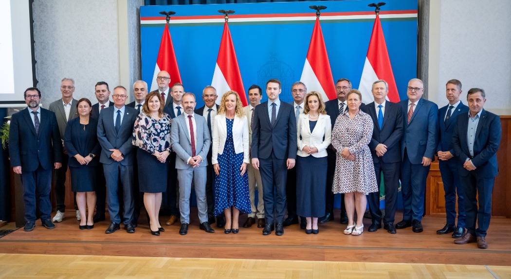 Ferencz Orsolya: tovább dolgozunk a magyar űrkutatás és űrtevékenység felvirágoztatásán