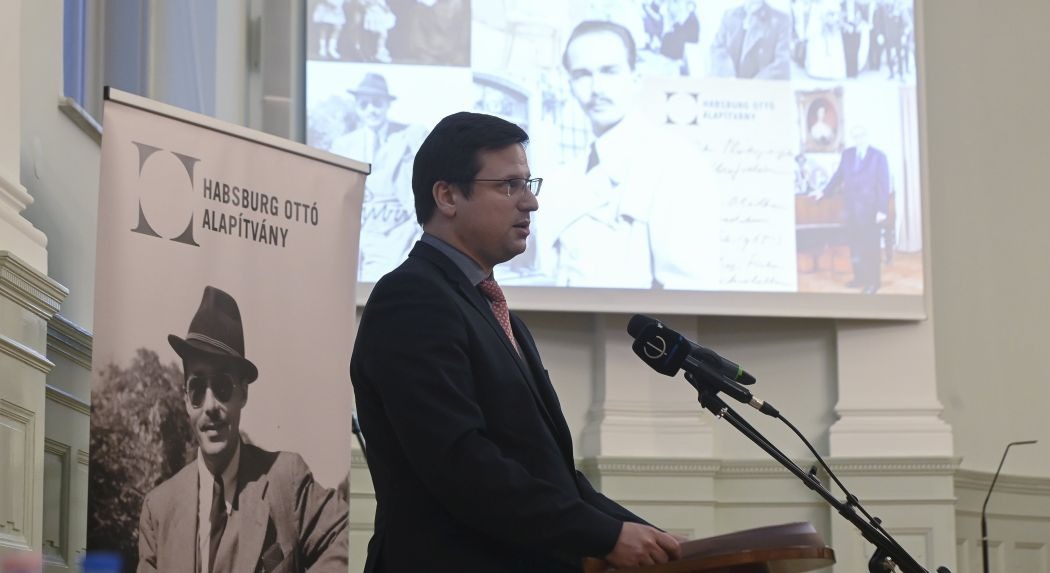 Digitálisan is elérhetővé tették Habsburg Ottó szellemi örökségét