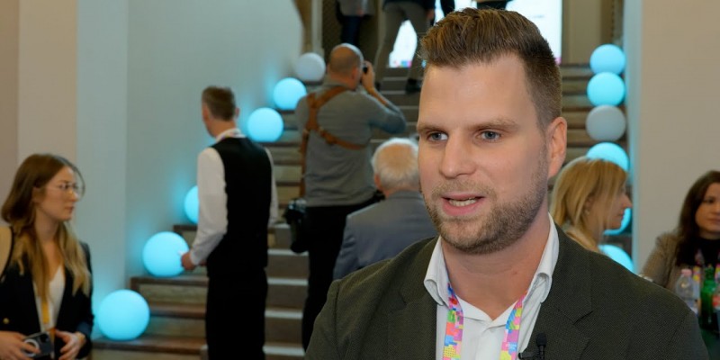 Both András: Meg kell honosítani a közigazgatásban, hogy a felhasználókkal beszélgessünk