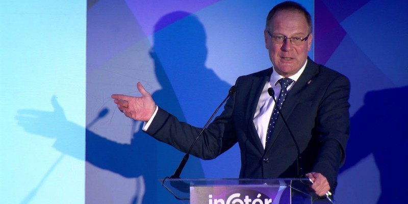 Dr. Navracsics Tibor - Digitalizáció